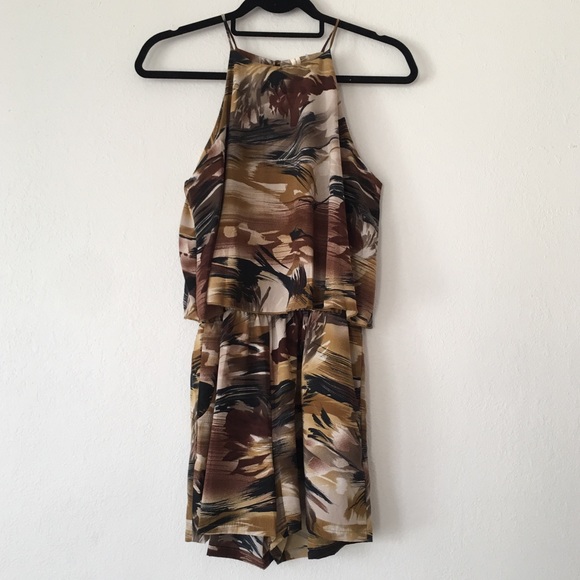 Tyche Other - ✨⬇️Price drop⬇️✨Momi print romper